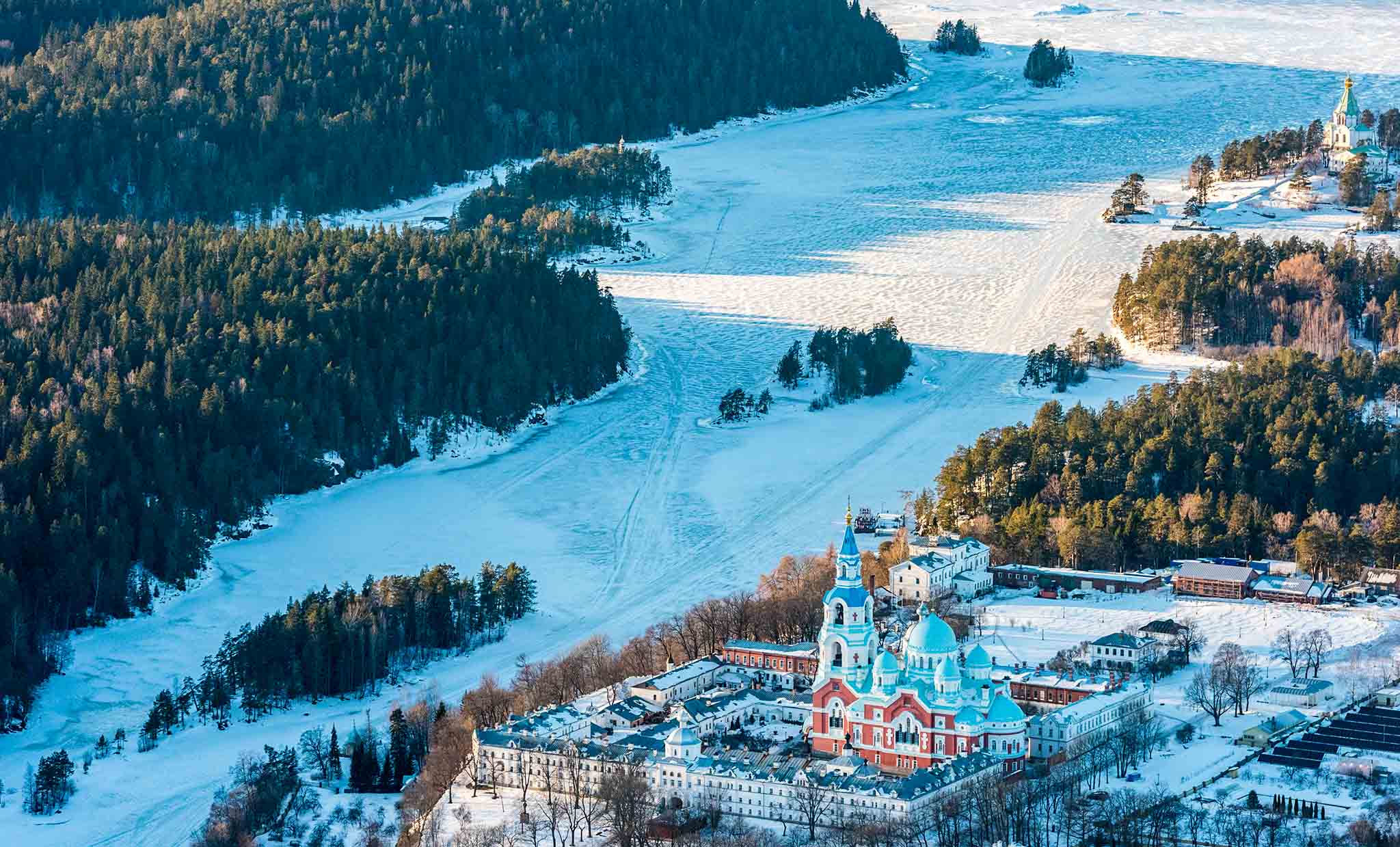 Новогодние туры в Карелию
